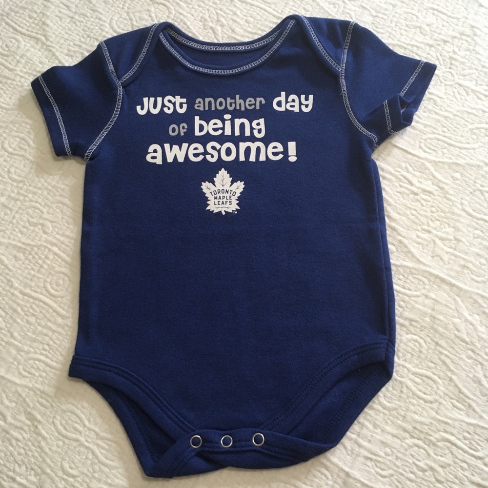 3-6m (4/$20) Toronto Maple Leafs NHL Fanwear Onesie
